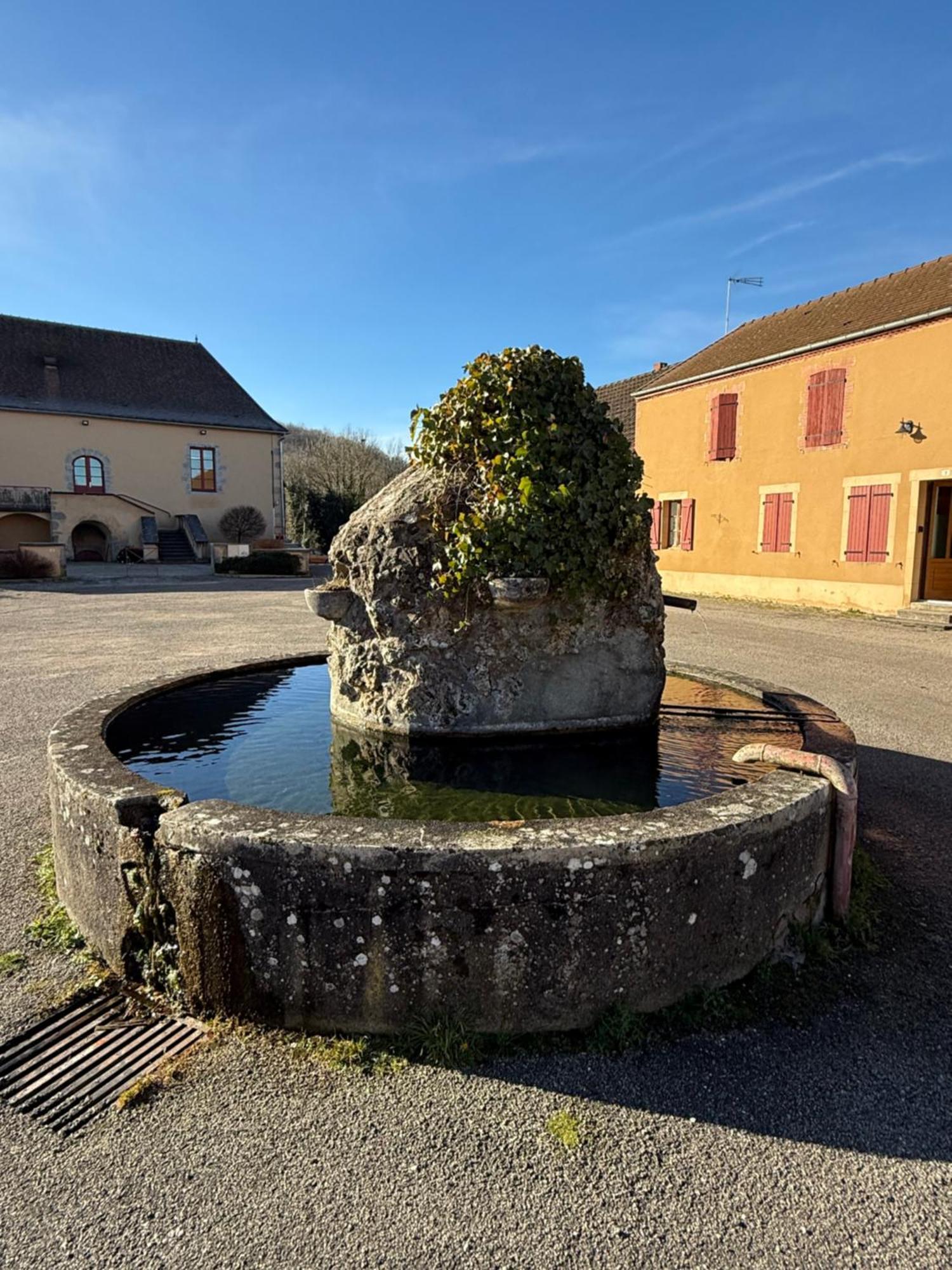 Gite De La Fontaine Saint-Andre-en-Morvan المظهر الخارجي الصورة